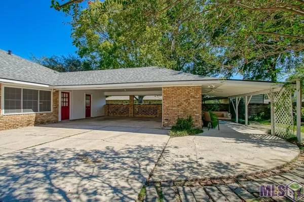 $419,500 | 9132 Tallyho Avenue, Baton Rouge, LA 70806