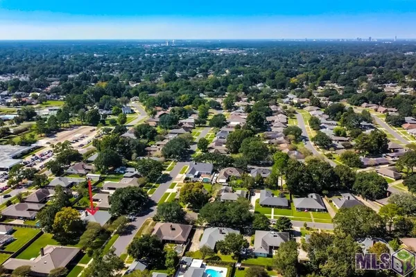 $419,500 | 9132 Tallyho Avenue, Baton Rouge, LA 70806