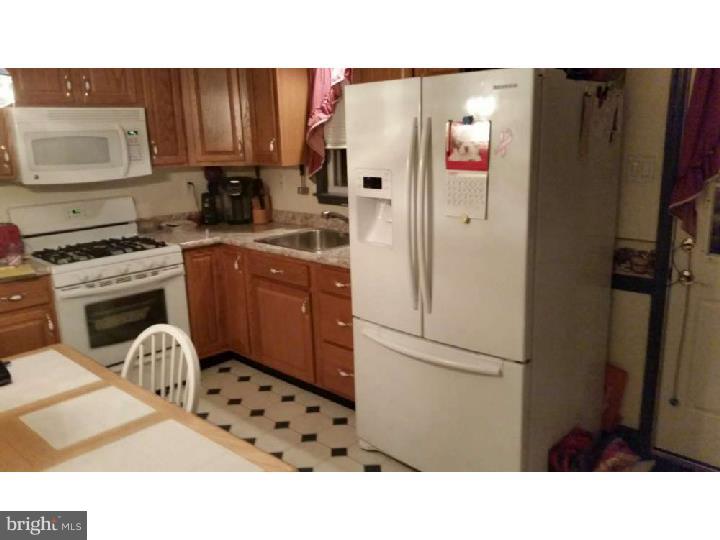 28 Churchill Road Cherry Hill, NJ 08034 - Photo 9 of 22 Kitchen