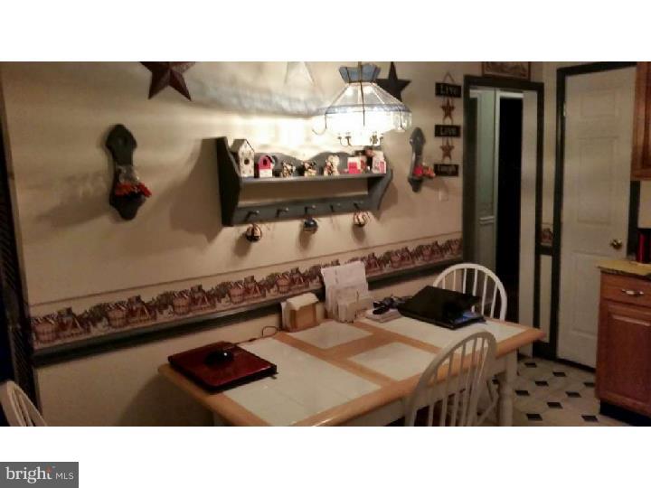 28 Churchill Road Cherry Hill, NJ 08034 - Photo 10 of 22 Kitchen