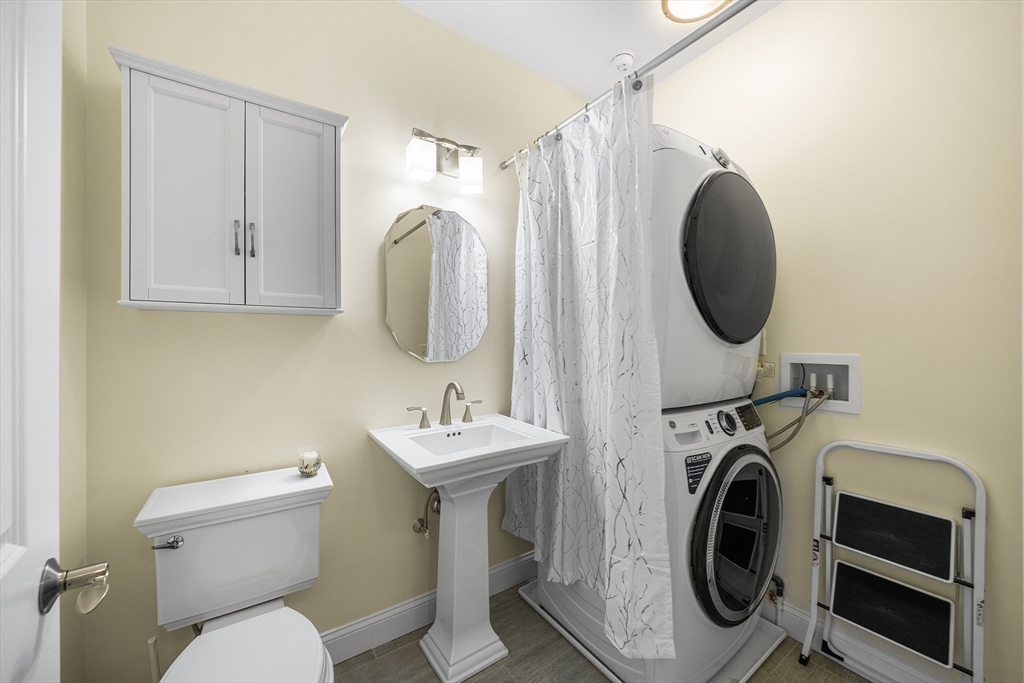 19 Pine Ridge Way, Unit 19 Carver, MA 02330 - Photo 8 of 27 Gallery Image 8