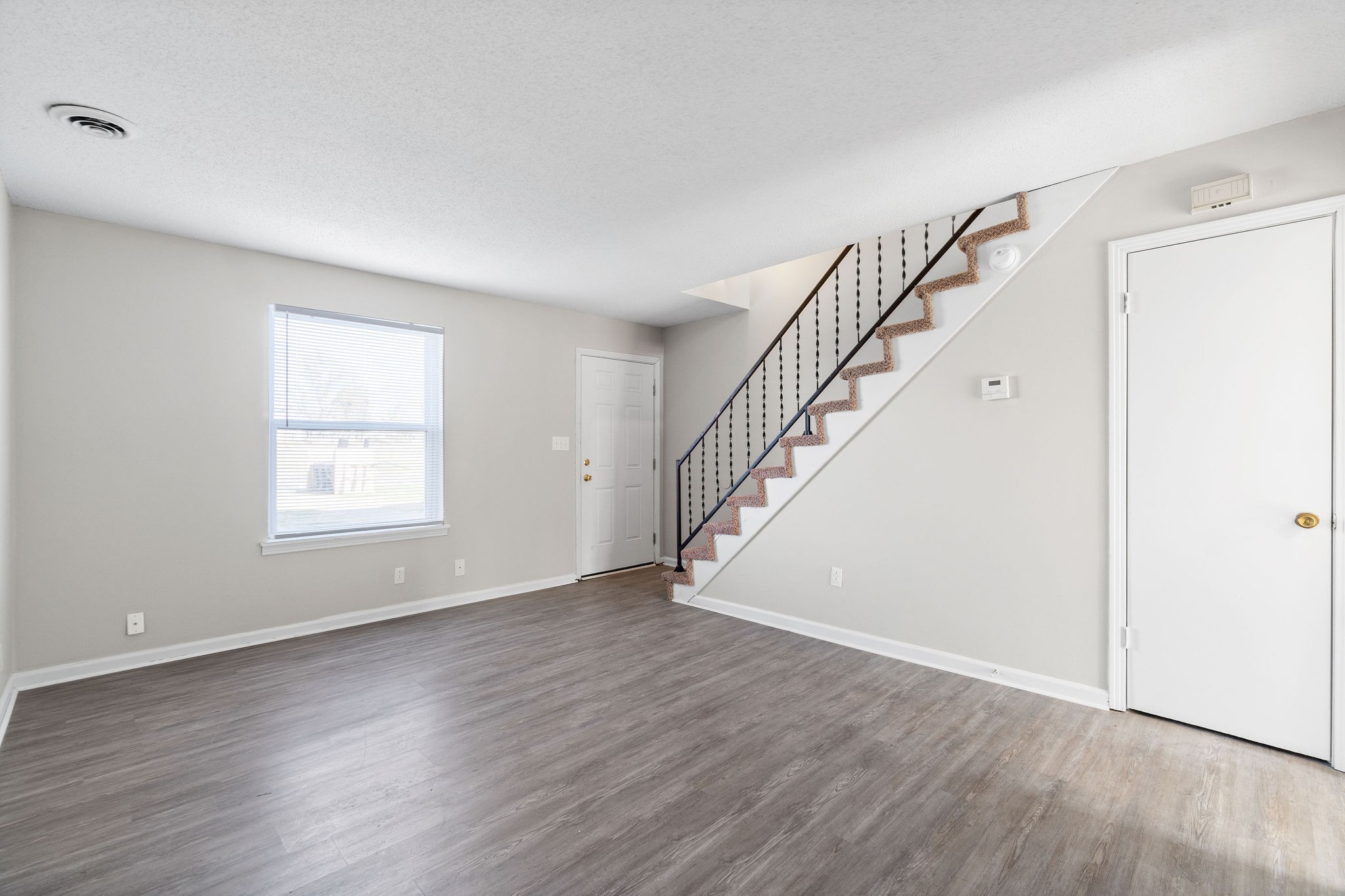 1231 State Line Road, Unit 47 Oak Grove, KY 42262 - Photo 5 of 11 Gallery Image 5