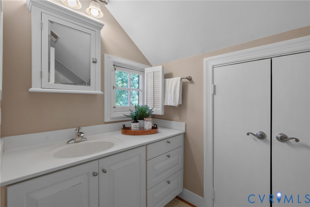 300 North Ridge Road, Unit 15 Henrico, VA 23229 - Photo 48 of 50