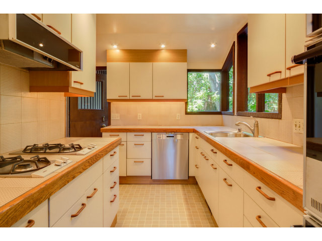 2826 Congress Road Pebble Beach, CA 93953 - Photo 9 of 11 Gallery Image 9