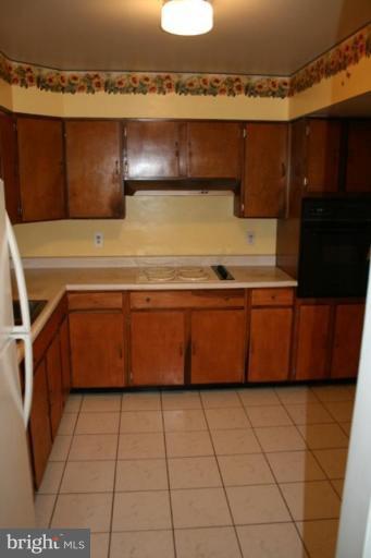 1104 Utterback Store Road Great Falls, VA 22066 - Photo 5 of 8 Kitchen #2