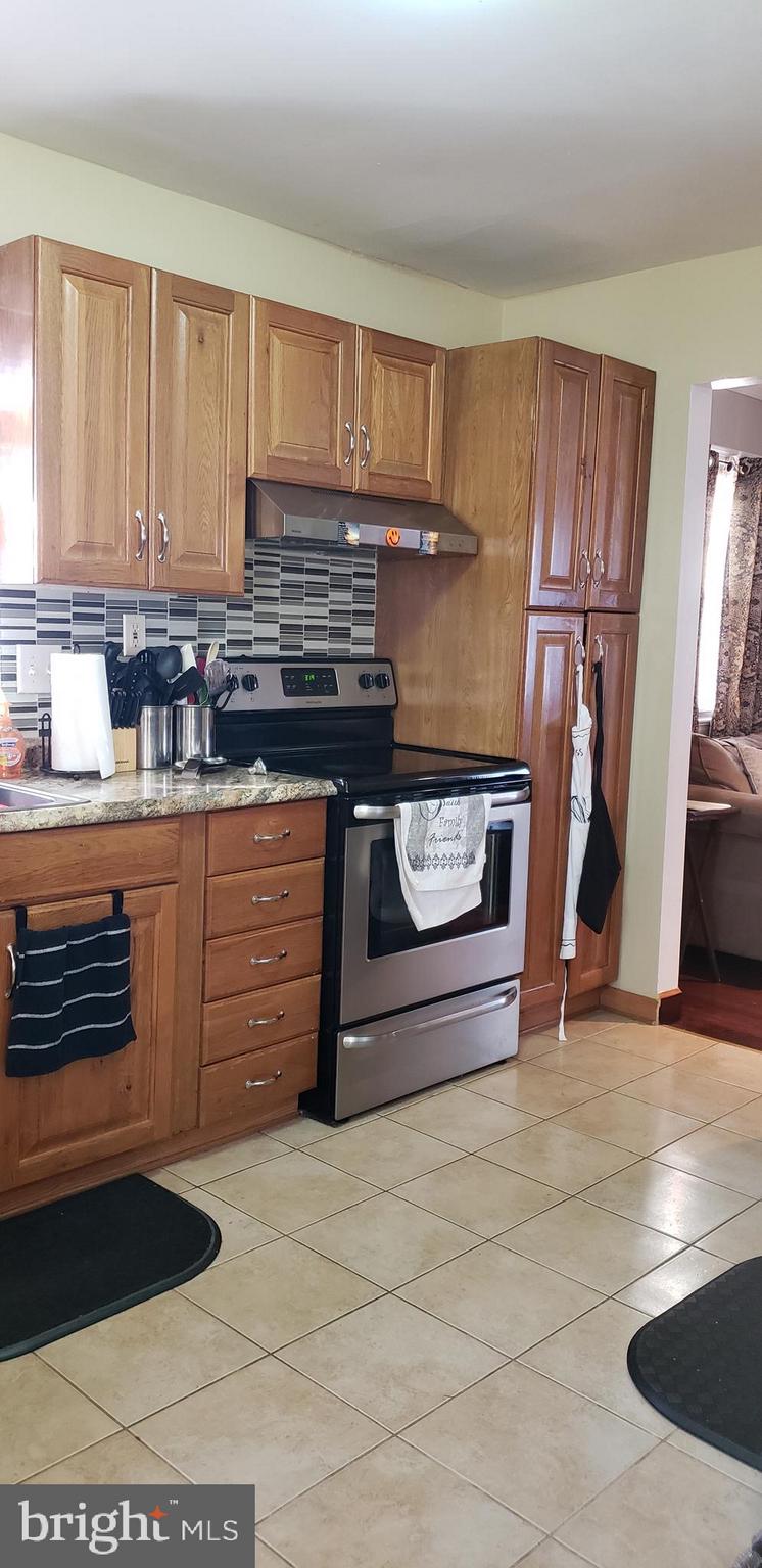 9435 Ardwick Ardmore Road Springdale, MD 20706 - Photo 6 of 23 Gallery Image 6