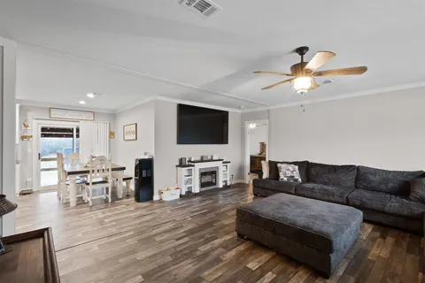 $550,000 | 1012 County Road 1180, Alvord, TX 76225