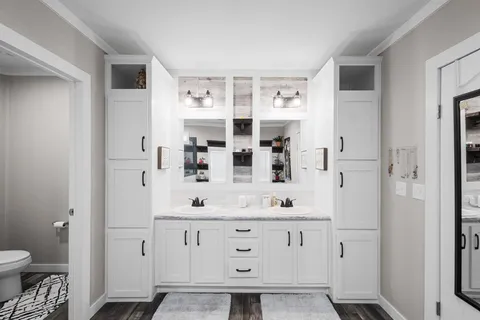 $550,000 | 1012 County Road 1180, Decatur, TX 76234