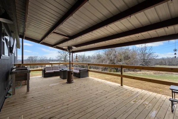 $550,000 | 1012 County Road 1180, Decatur, TX 76234
