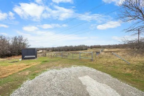 $550,000 | 1012 County Road 1180, Alvord, TX 76225