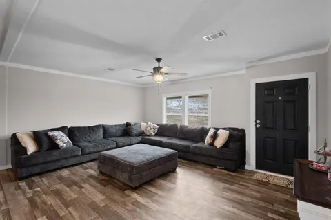 $550,000 | 1012 County Road 1180, Alvord, TX 76225