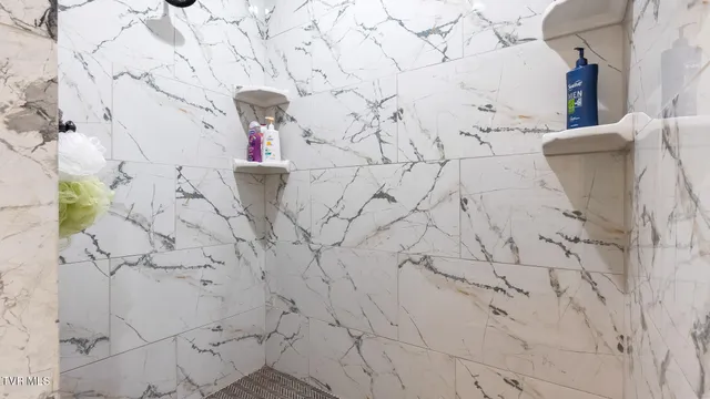 $539,000 | 335 Bonnevista Drive, White Pine, TN 37890