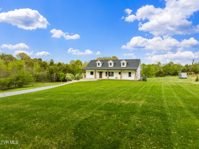 $539,000 | 335 Bonnevista Drive, White Pine, TN 37890