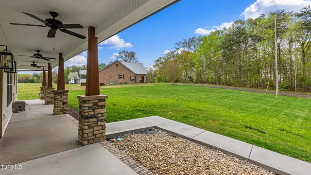 $539,000 | 335 Bonnevista Drive, White Pine, TN 37890