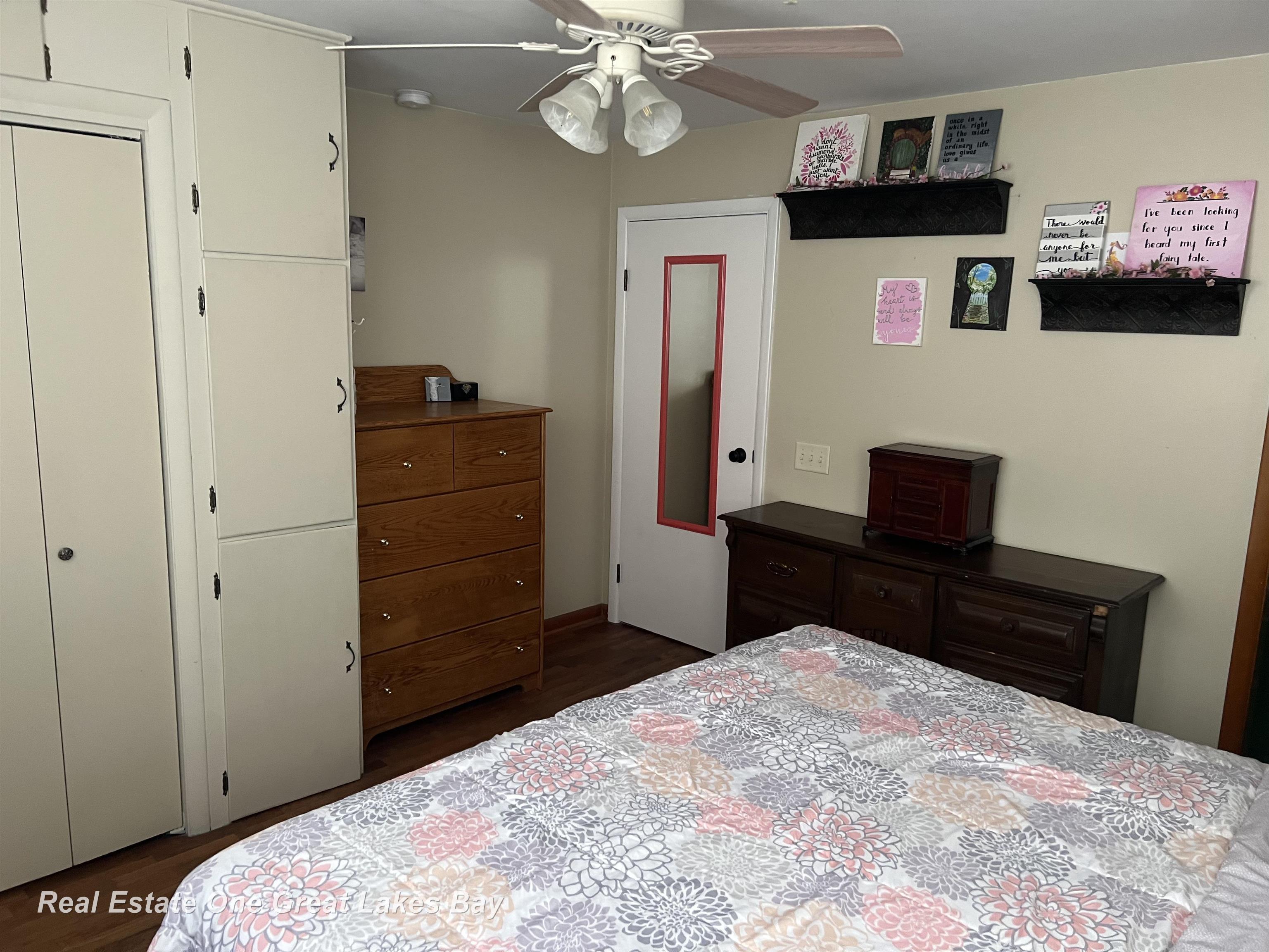 2675 Gabel Road Saginaw, MI 48601 - Photo 10 of 21 Gallery Image 10