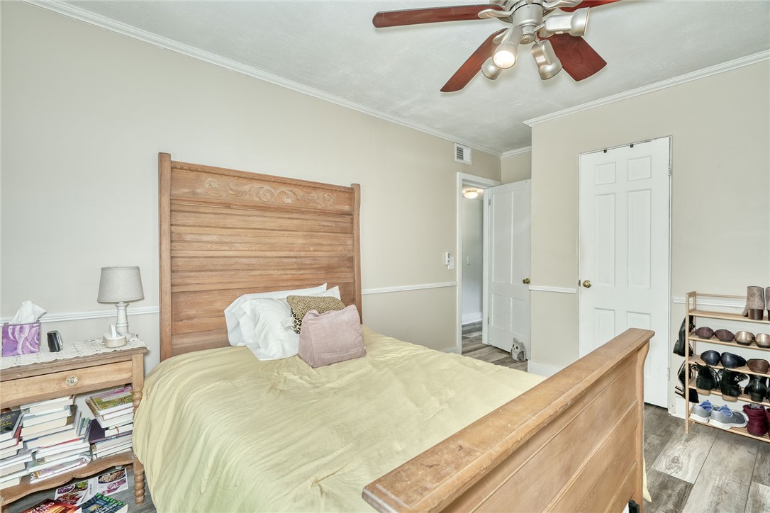 165 Penhurst Road Brighton, NY 14610 - Photo 14 of 26