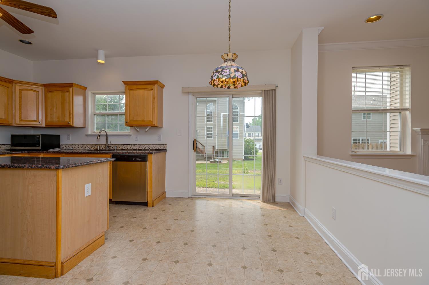 71 Manley Road Pennington, NJ 08534 - Photo 12 of 28