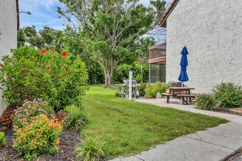 1644 Stickney Point Road, Unit 102 Sarasota, FL 34231 - Photo 25 of 37