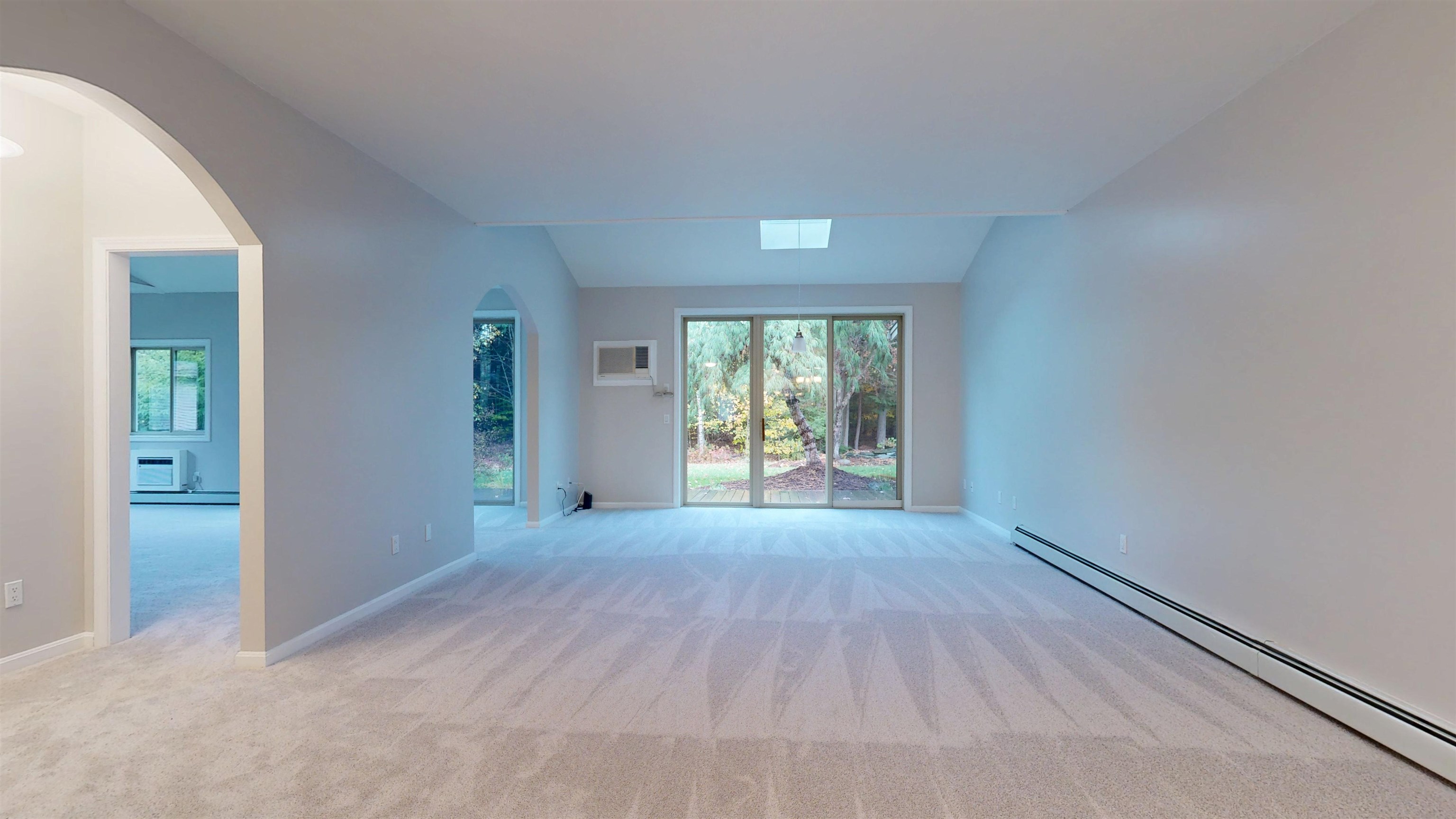 405 Meadowrun Road Williston, VT 05495 - Photo 3 of 18