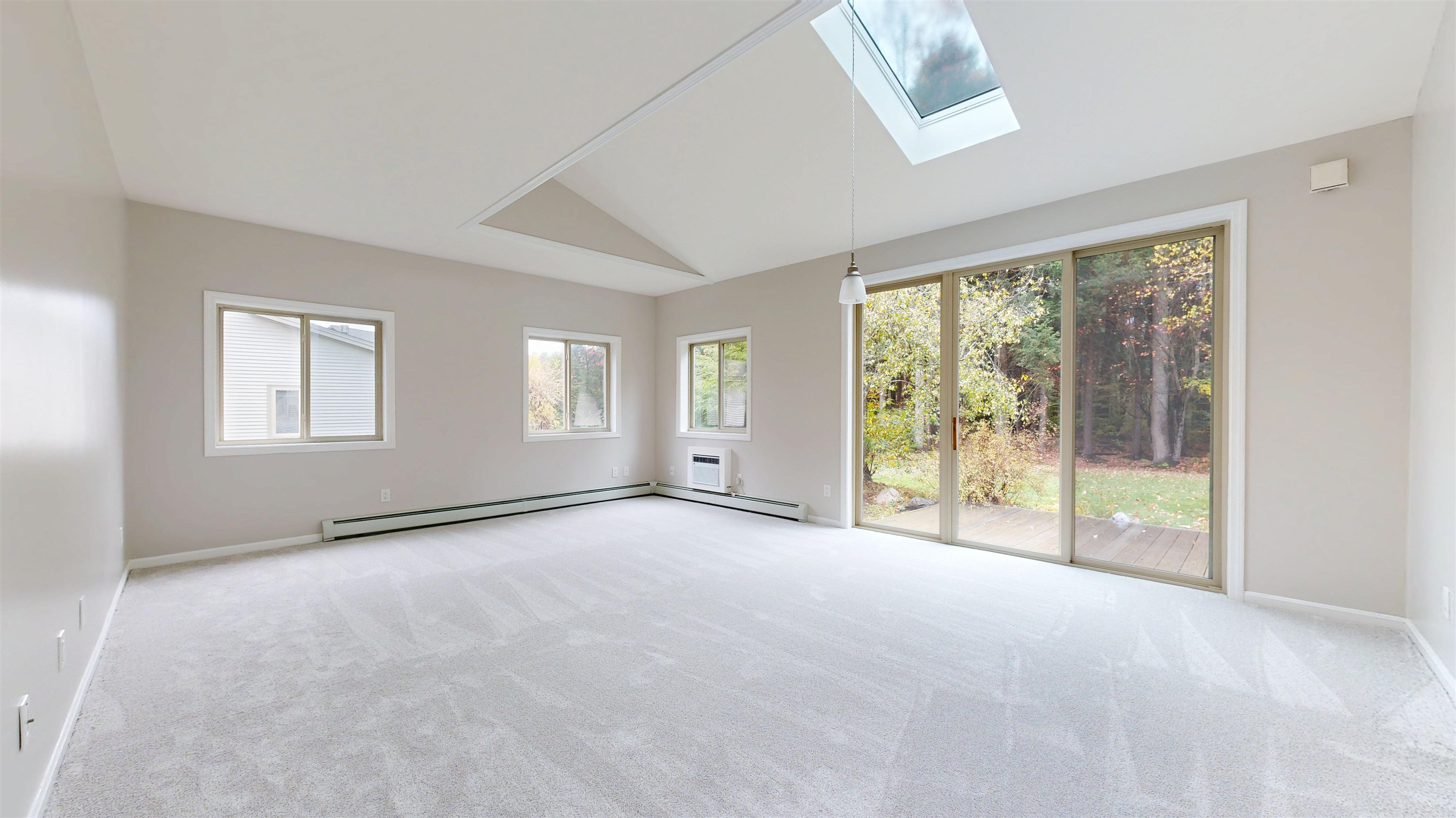 405 Meadowrun Road Williston, VT 05495 - Photo 10 of 18