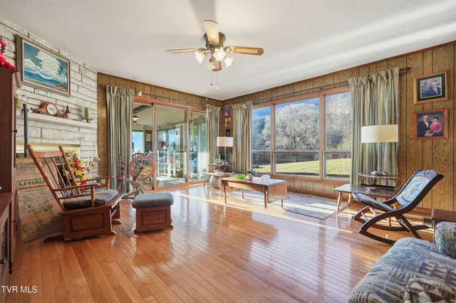 $329,000 | 5831 Powell Valley Road, Big Stone Gap, VA 24219