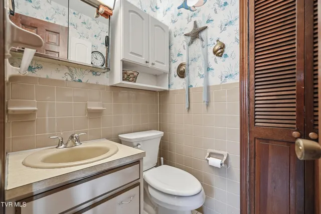 $329,000 | 5831 Powell Valley Road, Big Stone Gap, VA 24219