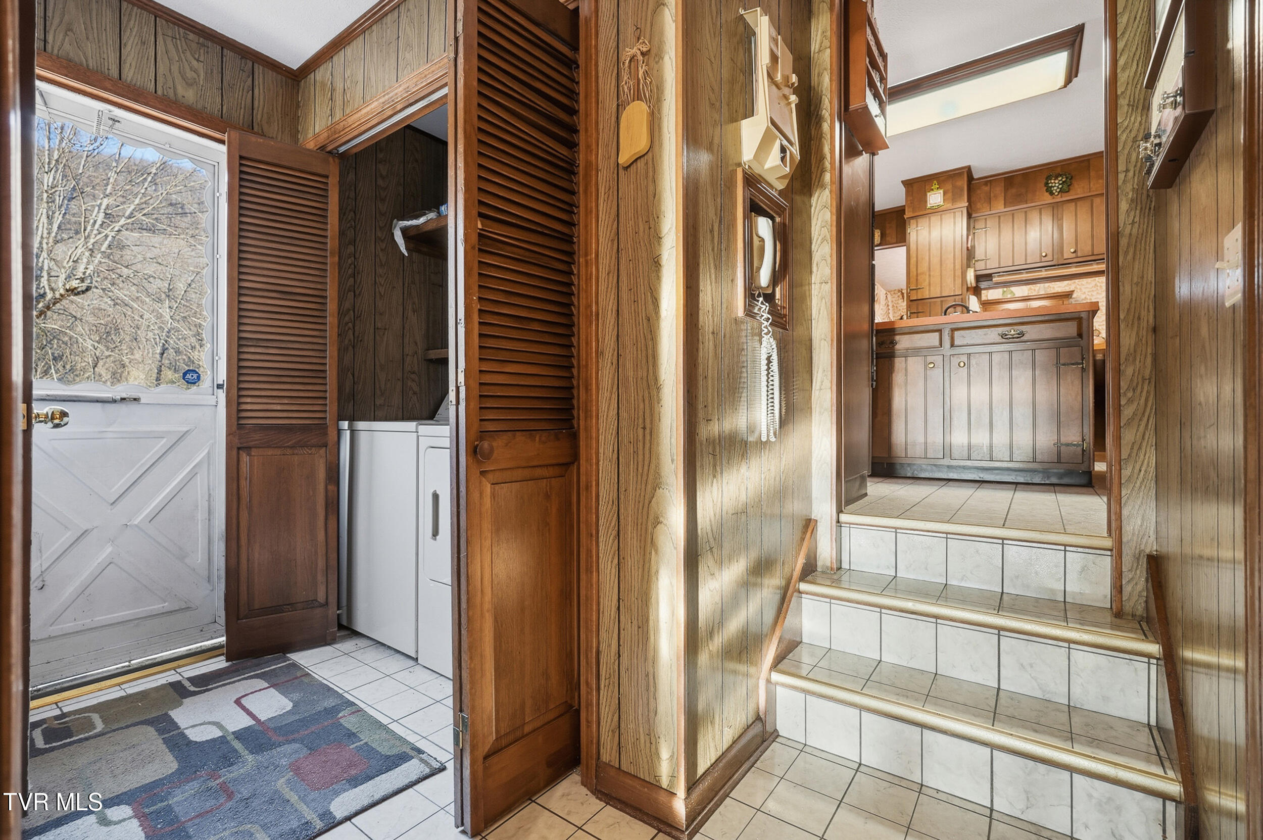 5831 Powell Valley Road Big Stone Gap, VA 24219 - Photo 23 of 52 23