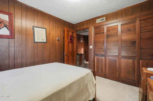 $329,000 | 5831 Powell Valley Road, Big Stone Gap, VA 24219