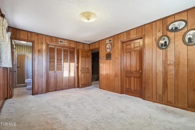 $329,000 | 5831 Powell Valley Road, Big Stone Gap, VA 24219