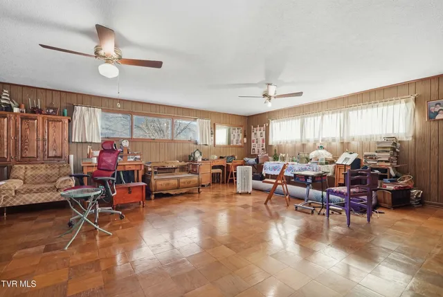 $329,000 | 5831 Powell Valley Road, Big Stone Gap, VA 24219