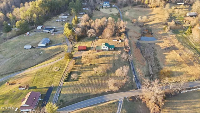 $329,000 | 5831 Powell Valley Road, Big Stone Gap, VA 24219