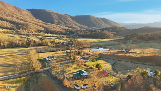 $329,000 | 5831 Powell Valley Road, Big Stone Gap, VA 24219