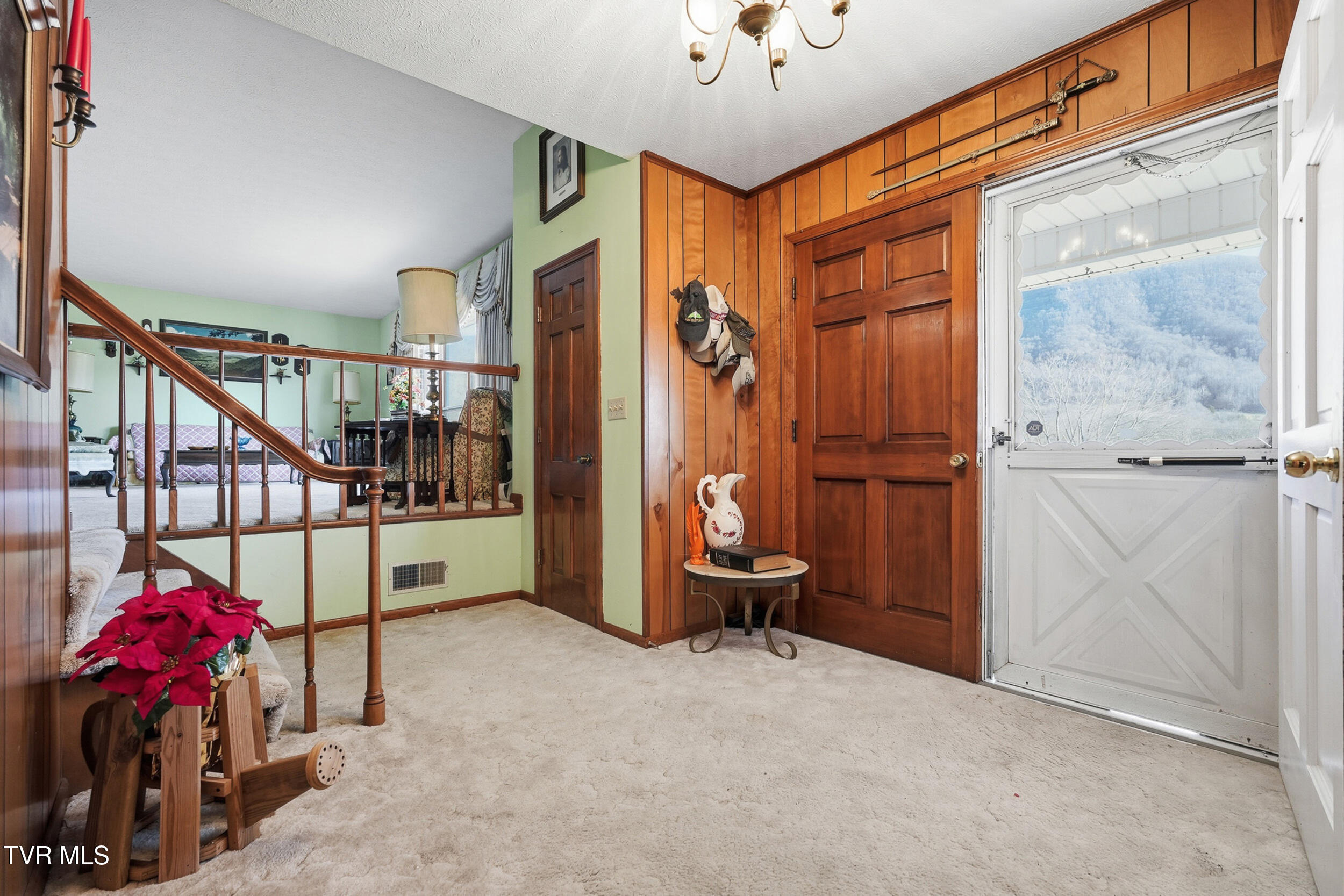 5831 Powell Valley Road Big Stone Gap, VA 24219 - Photo 8 of 52 8