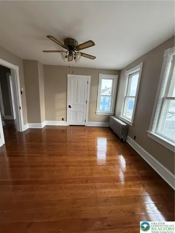 $1,899 | 170 North Whitfield Street, Unit 2, Nazareth, PA 18064