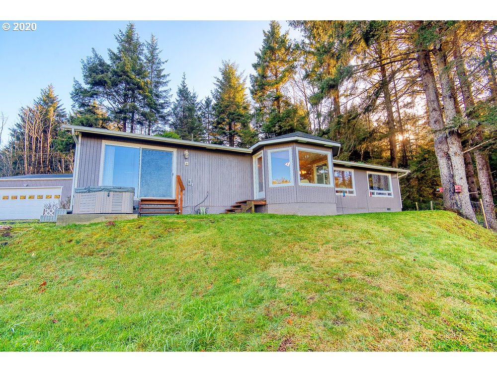 63198 Ocean View Road Coos Bay, OR 97420 - Photo 1 of 31 Gallery Image 1