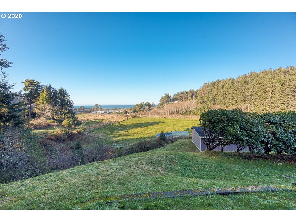 63198 Ocean View Road Coos Bay, OR 97420 - Photo 2 of 31 Gallery Image 2
