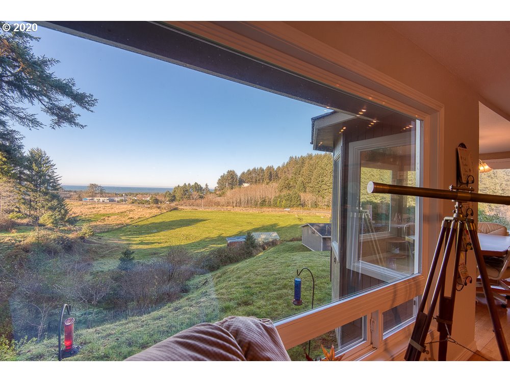 63198 Ocean View Road Coos Bay, OR 97420 - Photo 13 of 31 Gallery Image 13