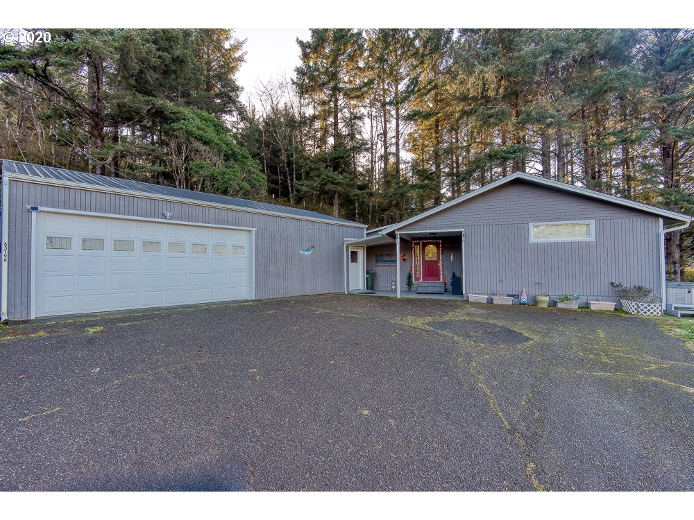 63198 Ocean View Road Coos Bay, OR 97420 - Photo 3 of 31 Gallery Image 3