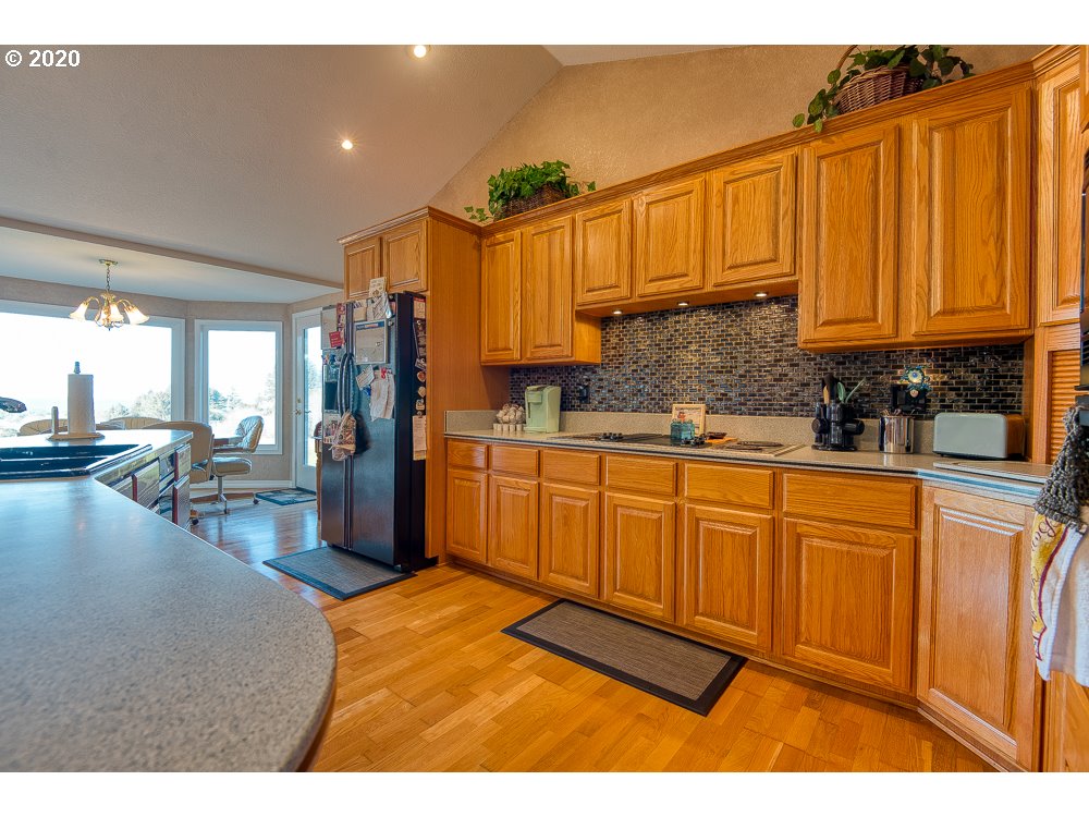 63198 Ocean View Road Coos Bay, OR 97420 - Photo 8 of 31 Gallery Image 8
