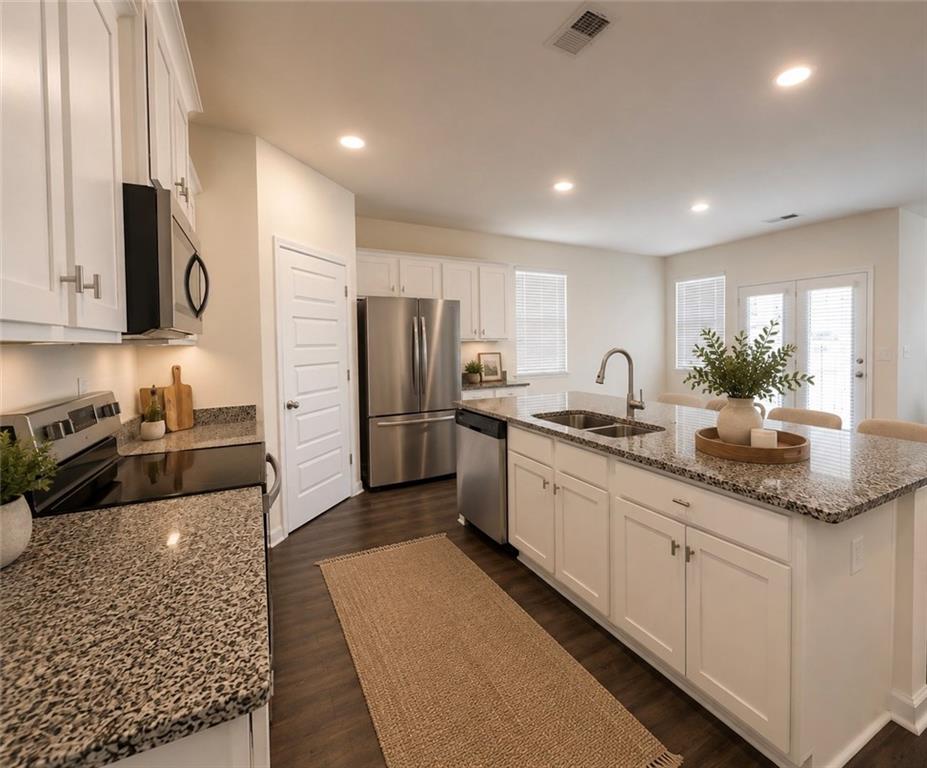 236 Sullivan Street Hampton, GA 30228 - Photo 7 of 8 Gallery Image 7