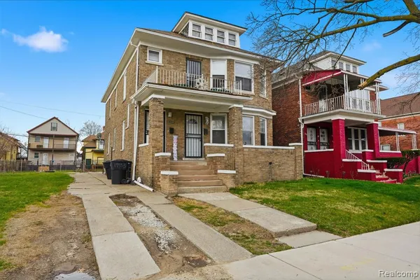 $199,900 | 5145 Iroquois Avenue, Detroit, MI 48213