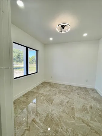 $2,500 | 435 North Quebrada Street, Clewiston, FL 33440