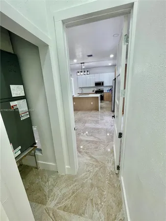 $2,500 | 435 North Quebrada Street, Clewiston, FL 33440