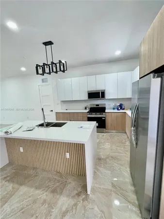 $2,500 | 435 North Quebrada Street, Clewiston, FL 33440