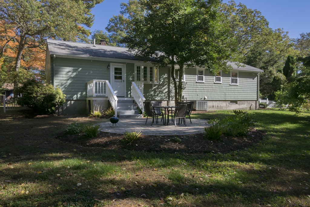 98 Page Road Bedford, MA 01730 - Photo 30 of 30 Gallery Image 30