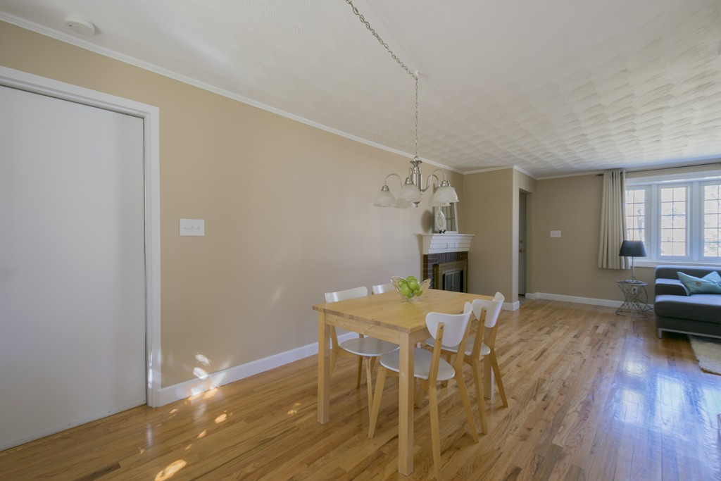 98 Page Road Bedford, MA 01730 - Photo 8 of 30 Gallery Image 8