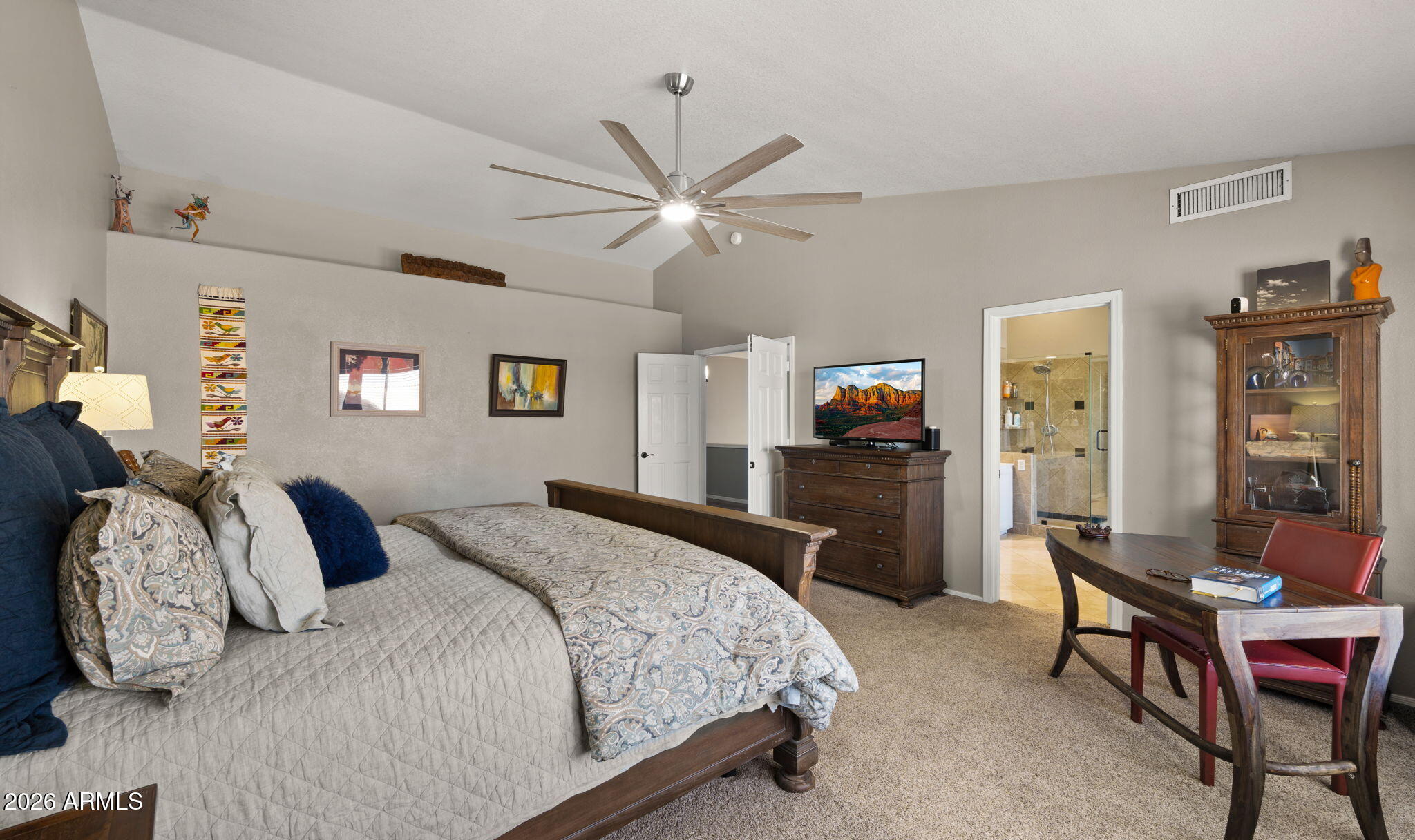 918 West Kathleen Road Phoenix, AZ 85023 - Photo 17 of 40 Primary Suite
