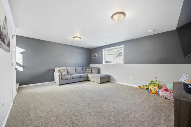 $324,900 | 7360 20th Street South, Fargo, ND 58104