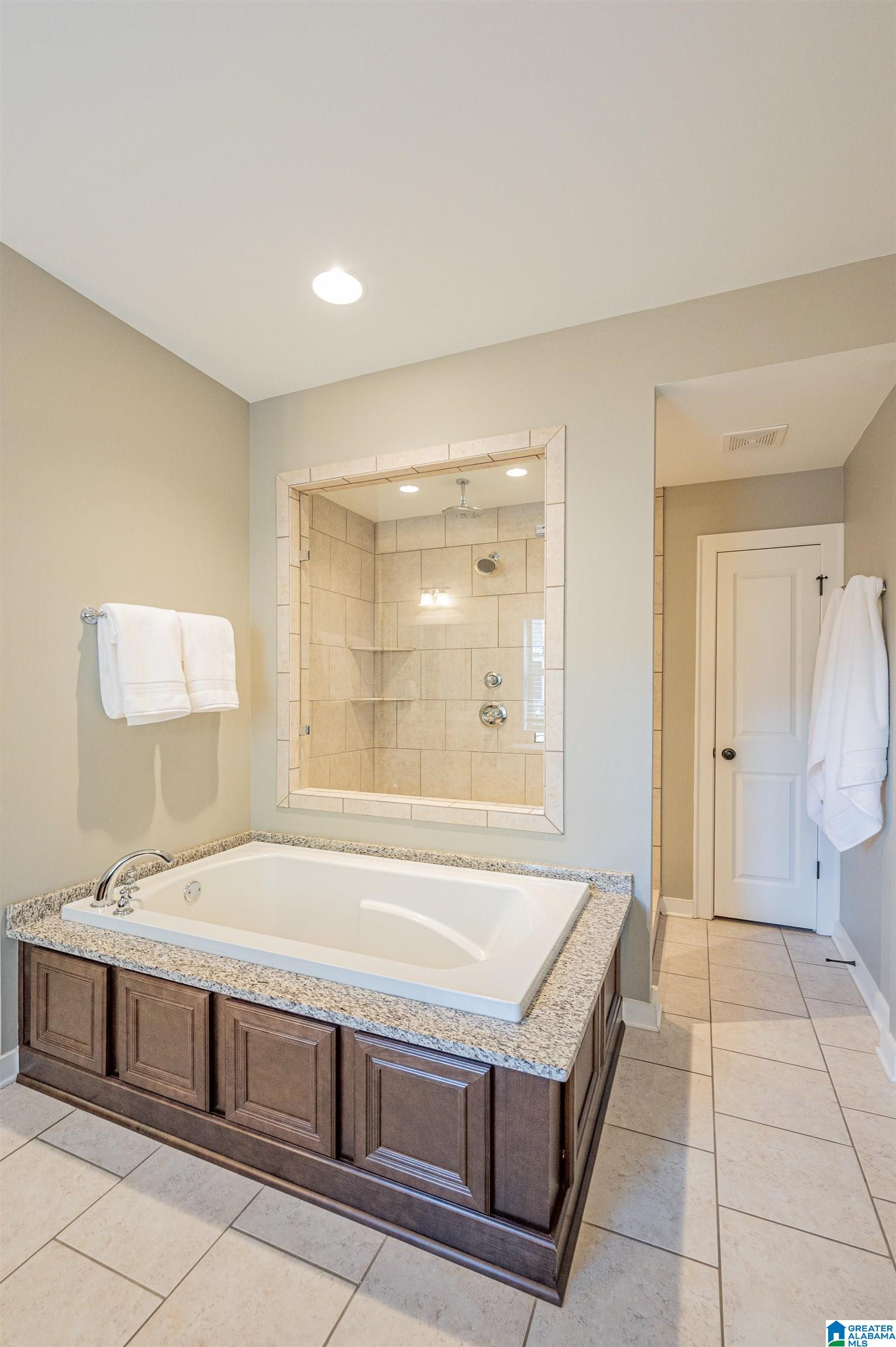 2737 Montauk Road Birmingham, AL 35226 - Photo 21 of 40