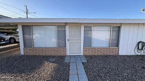 $1,100 | 12847 North 113th Avenue, Unit 14, Youngtown, AZ 85363